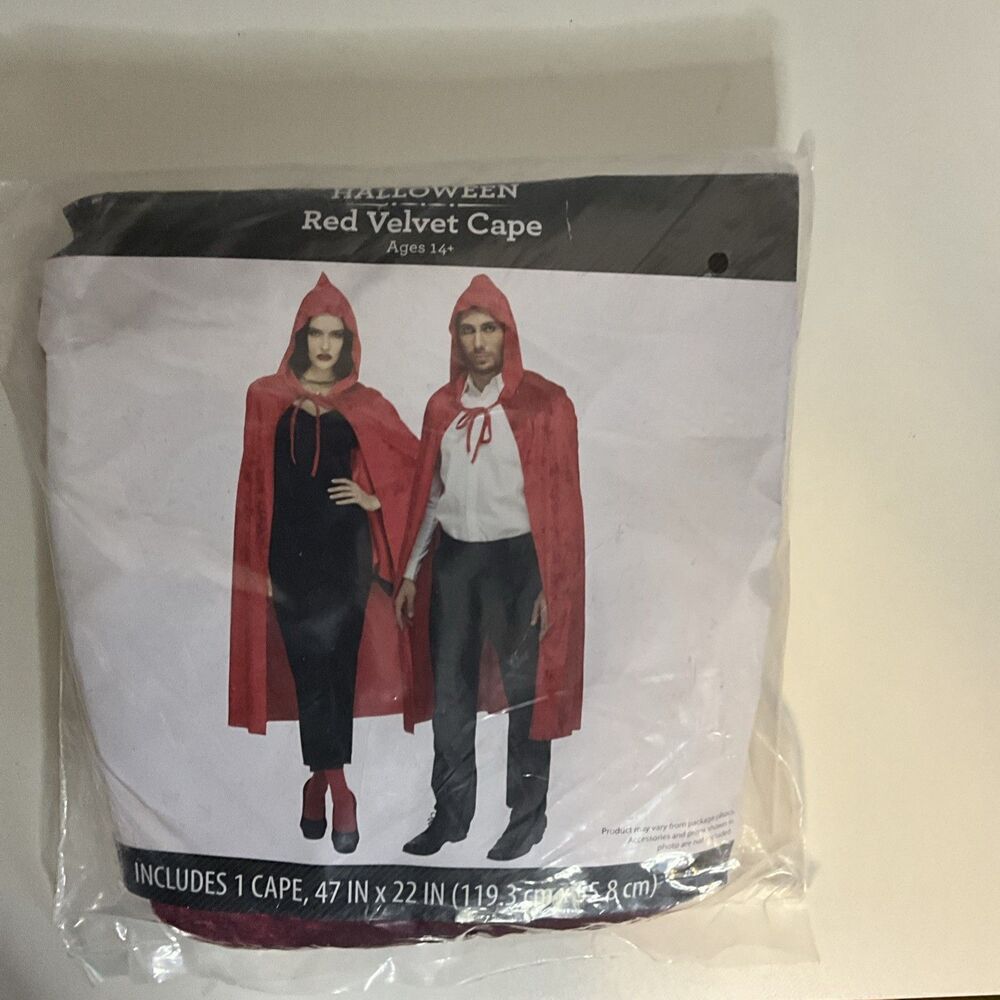 Halloween Costume Red Velvet Cape Unisex New Sealed Fits Ages 14+